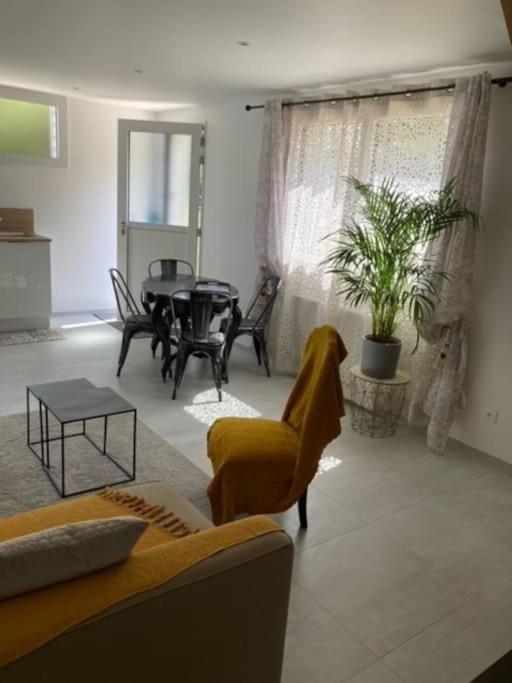 Le Gite Marie-Galante : Belle Maison D'Hotes Avec Acces Piscine En Ete Lanmeur Exteriér fotografie