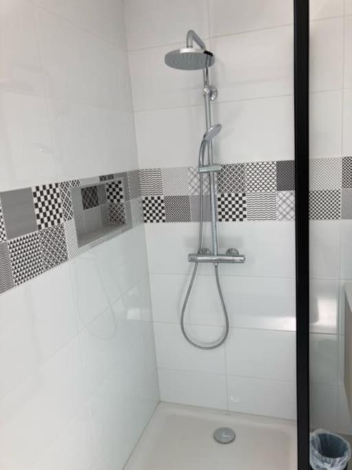Le Gite Marie-Galante : Belle Maison D'Hotes Avec Acces Piscine En Ete Lanmeur Exteriér fotografie